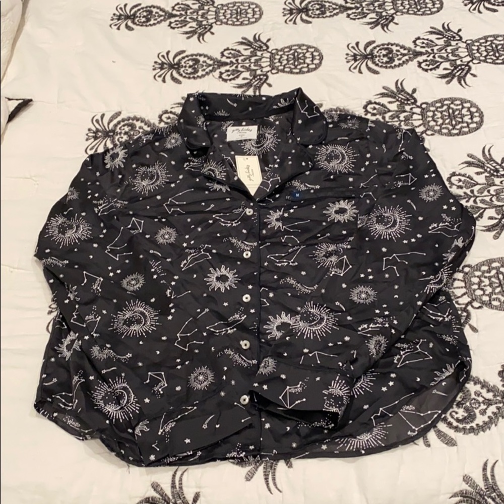 Gilly Hicks sleep shirt